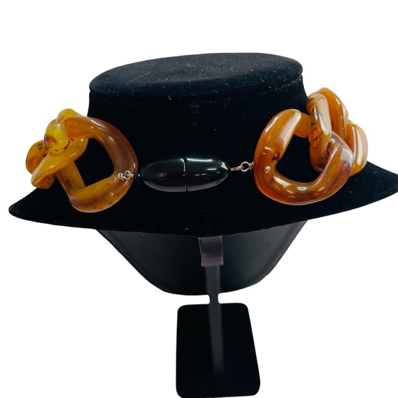 Vintage Fiocchi Italy Tortoise Link Lucite Necklace - Picture 3 of 5